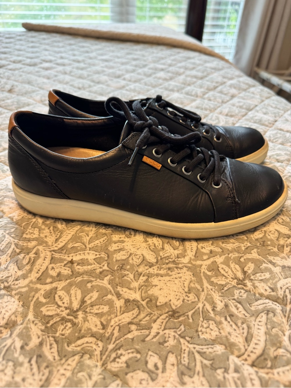 Ecco Women's Black Leather Low-Top Sneakers with Tan Accent